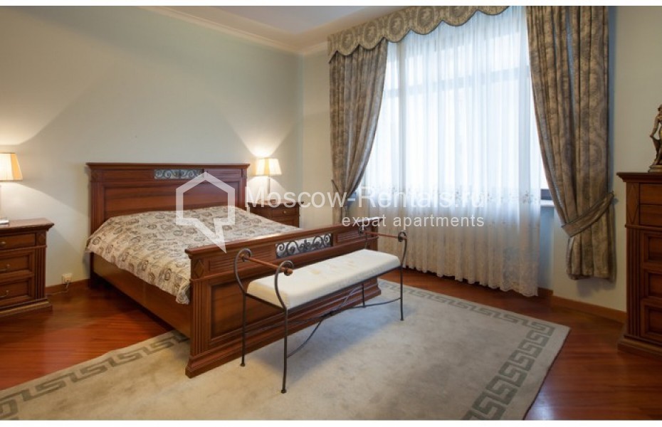 Photo #8 5-room (4 BR) apartment for <a href="http://moscow-rentals.ru/en/articles/long-term-rent" target="_blank">a long-term</a> rent
 in Russia, Moscow, Savvinskaya emb, 7С3