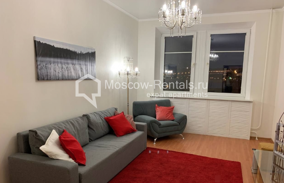 Photo #3 3-room (2 BR) apartment for <a href="http://moscow-rentals.ru/en/articles/long-term-rent" target="_blank">a long-term</a> rent
 in Russia, Moscow, Khamovnicheskyi val, 28