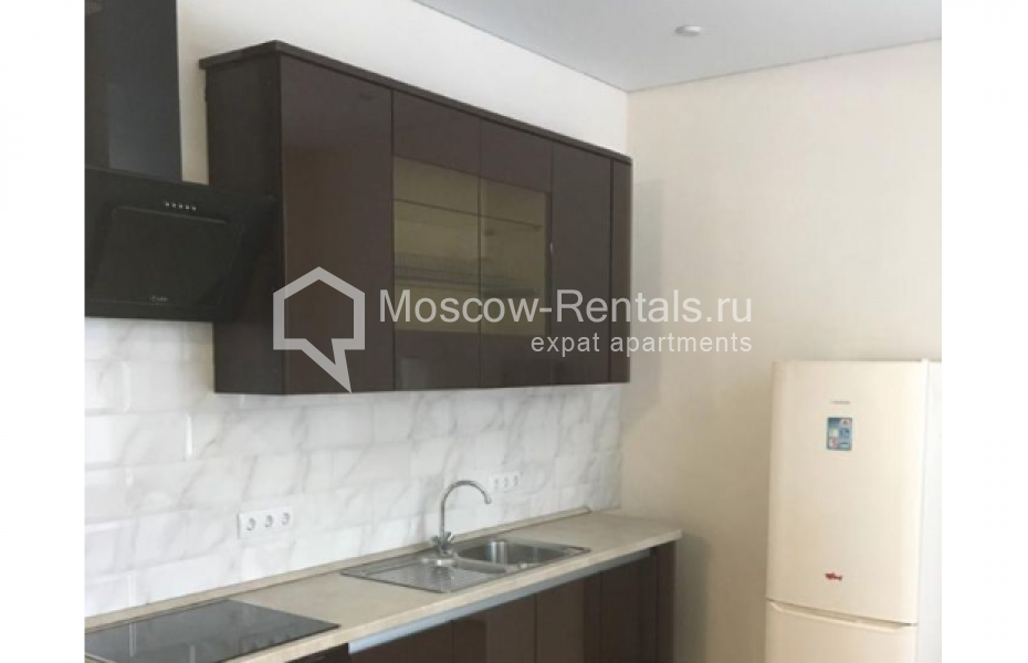 Photo #3 2-room (1 BR) apartment for <a href="http://moscow-rentals.ru/en/articles/long-term-rent" target="_blank">a long-term</a> rent
 in Russia, Moscow, Stoletova str, 19
