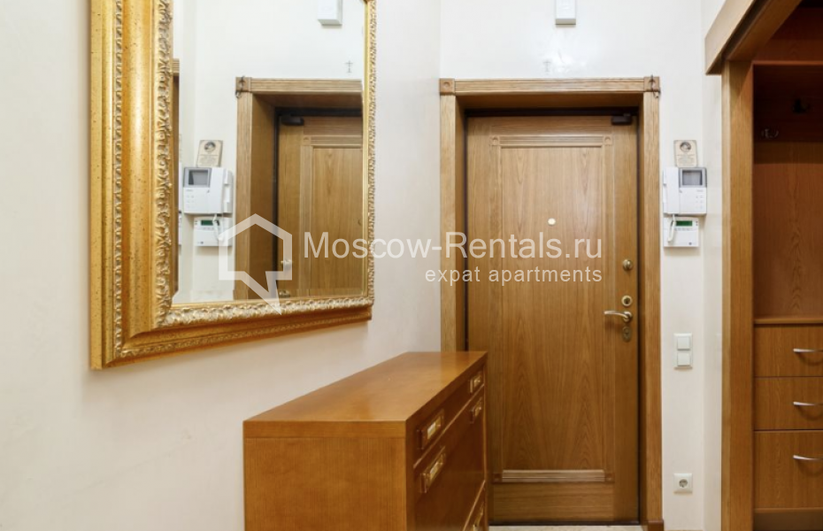 Photo #14 3-room (2 BR) apartment for <a href="http://moscow-rentals.ru/en/articles/long-term-rent" target="_blank">a long-term</a> rent
 in Russia, Moscow, Udaltsova str, 46