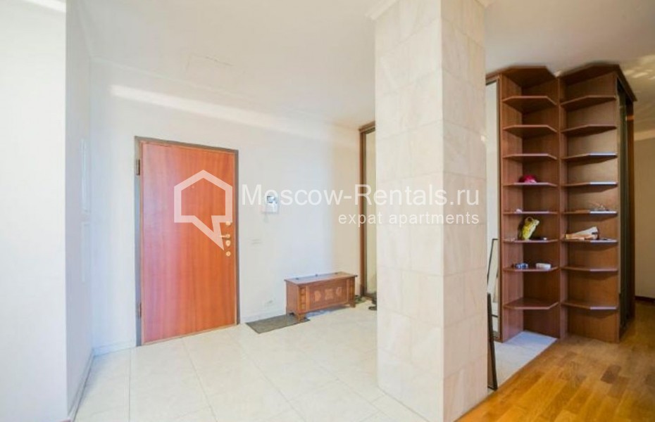 Photo #12 3-room (2 BR) apartment for <a href="http://moscow-rentals.ru/en/articles/long-term-rent" target="_blank">a long-term</a> rent
 in Russia, Moscow, Trubnikovskyi lane 13С1