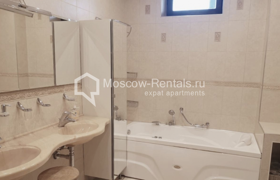 Photo #17 3-room (2 BR) apartment for <a href="http://moscow-rentals.ru/en/articles/long-term-rent" target="_blank">a long-term</a> rent
 in Russia, Moscow, 4th Tverskaya-Yamskaya str, 22к2
