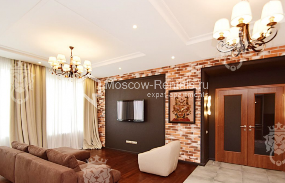 Photo #3 3-room (2 BR) apartment for <a href="http://moscow-rentals.ru/en/articles/long-term-rent" target="_blank">a long-term</a> rent
 in Russia, Moscow, Tikhvinskaya str, 39