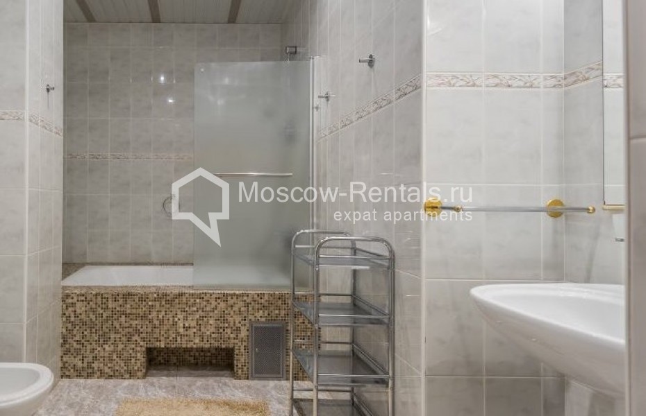 Photo #7 5-room (4 BR) apartment for <a href="http://moscow-rentals.ru/en/articles/long-term-rent" target="_blank">a long-term</a> rent
 in Russia, Moscow, Prechistenka str, 40/2С4
