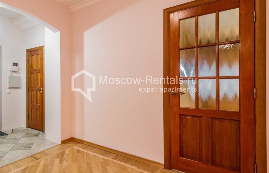 Photo #10 5-room (4 BR) apartment for <a href="http://moscow-rentals.ru/en/articles/long-term-rent" target="_blank">a long-term</a> rent
 in Russia, Moscow, Prechistenka str, 40/2С4