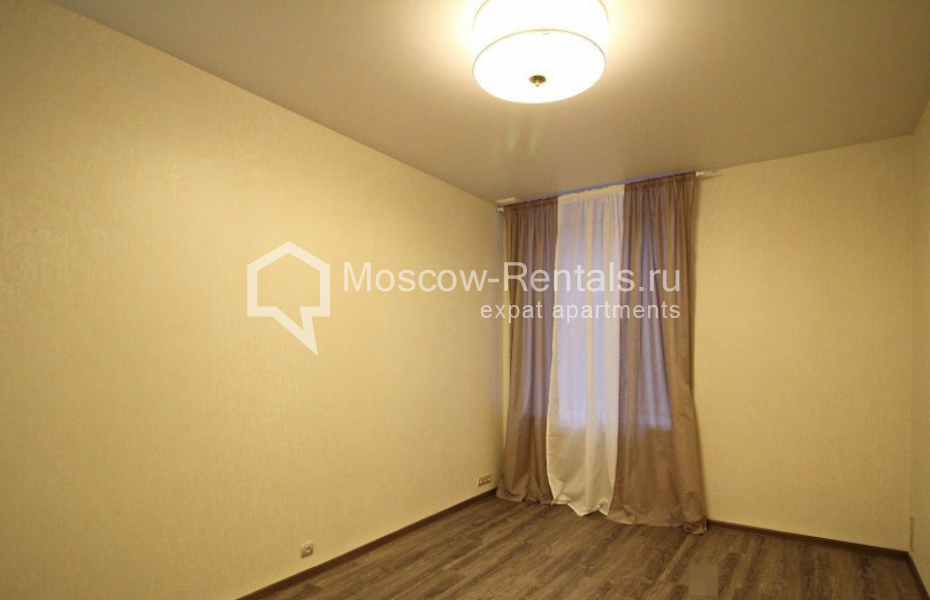 Photo #9 4-room (3 BR) apartment for <a href="http://moscow-rentals.ru/en/articles/long-term-rent" target="_blank">a long-term</a> rent
 in Russia, Moscow, Mashkova str, 16