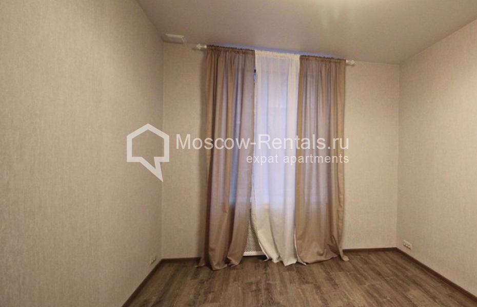 Photo #11 4-room (3 BR) apartment for <a href="http://moscow-rentals.ru/en/articles/long-term-rent" target="_blank">a long-term</a> rent
 in Russia, Moscow, Mashkova str, 16