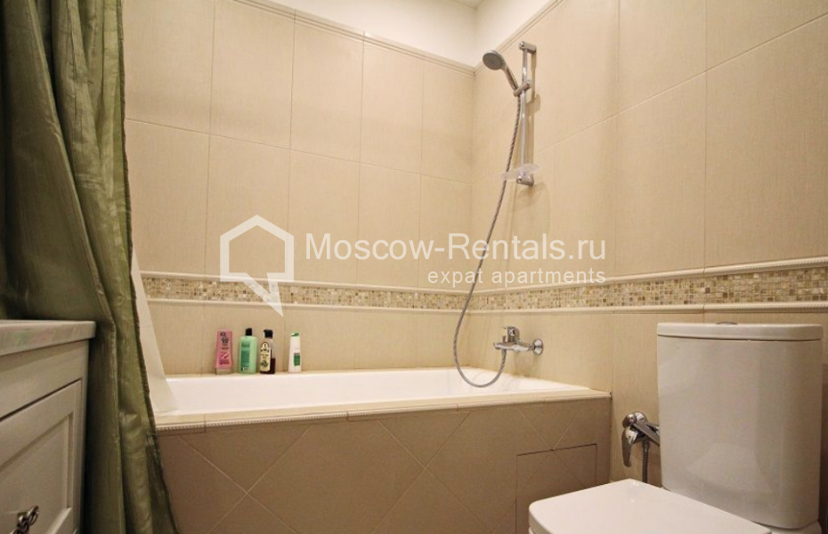 Photo #13 4-room (3 BR) apartment for <a href="http://moscow-rentals.ru/en/articles/long-term-rent" target="_blank">a long-term</a> rent
 in Russia, Moscow, Mashkova str, 16