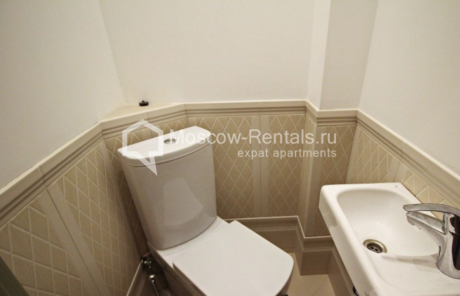 Photo #14 4-room (3 BR) apartment for <a href="http://moscow-rentals.ru/en/articles/long-term-rent" target="_blank">a long-term</a> rent
 in Russia, Moscow, Mashkova str, 16