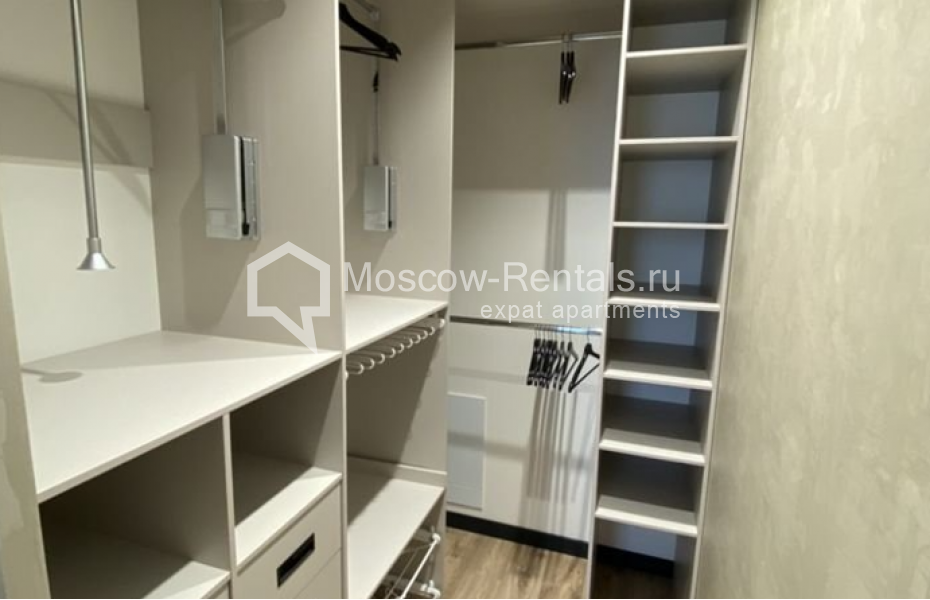 Photo #18 3-room (2 BR) apartment for <a href="http://moscow-rentals.ru/en/articles/long-term-rent" target="_blank">a long-term</a> rent
 in Russia, Moscow, Novocheremushinskaya str, 17