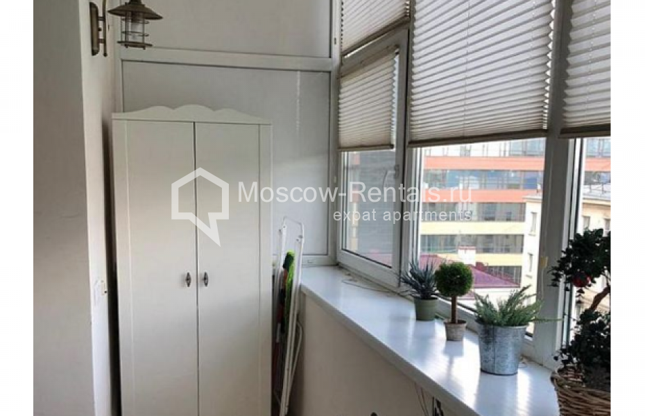 Photo #4 2-room (1 BR) apartment for <a href="http://moscow-rentals.ru/en/articles/long-term-rent" target="_blank">a long-term</a> rent
 in Russia, Moscow, Vishnyakovskyi lane, 4