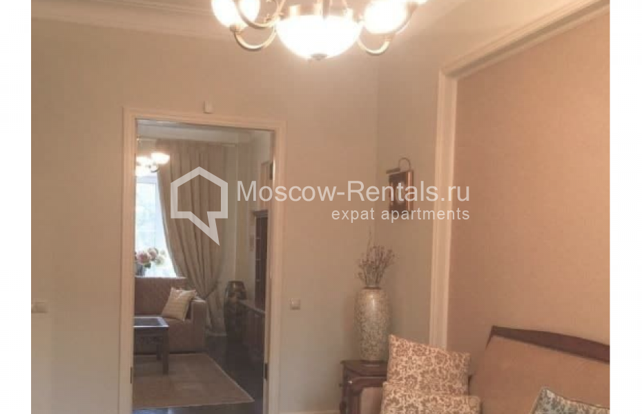 Photo #5 3-room (2 BR) apartment for <a href="http://moscow-rentals.ru/en/articles/long-term-rent" target="_blank">a long-term</a> rent
 in Russia, Moscow, M. Bronnaya str, 13