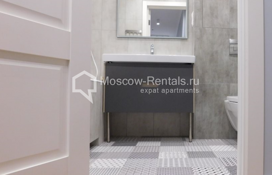 Photo #19 3-room (2 BR) apartment for <a href="http://moscow-rentals.ru/en/articles/long-term-rent" target="_blank">a long-term</a> rent
 in Russia, Moscow, Vasileivskaya str, 9