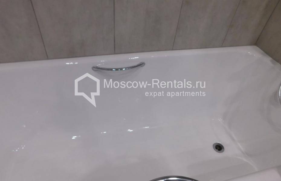 Photo #22 3-room (2 BR) apartment for <a href="http://moscow-rentals.ru/en/articles/long-term-rent" target="_blank">a long-term</a> rent
 in Russia, Moscow, Vasileivskaya str, 9