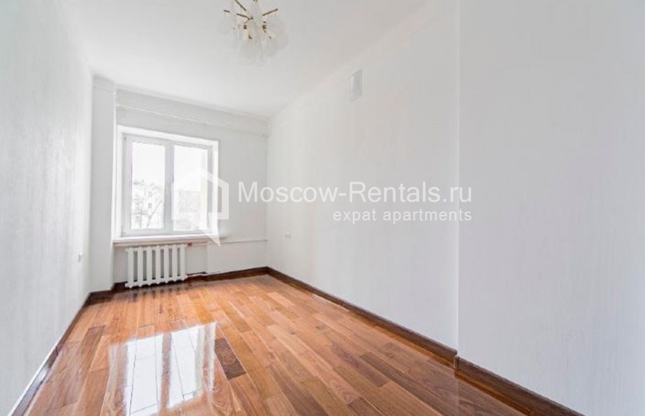Photo #14 3-room (2 BR) apartment for <a href="http://moscow-rentals.ru/en/articles/long-term-rent" target="_blank">a long-term</a> rent
 in Russia, Moscow, M. Nikitskaya str, 16/5