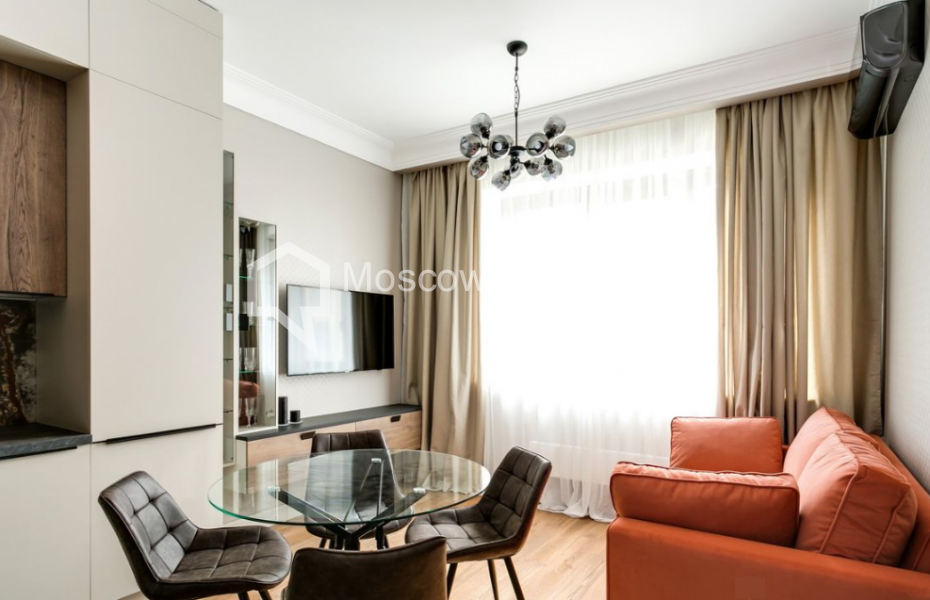 Photo #1 3-room (2 BR) apartment for <a href="http://moscow-rentals.ru/en/articles/long-term-rent" target="_blank">a long-term</a> rent
 in Russia, Moscow, Leningradskyi prosp, 35С2