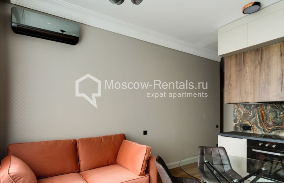 Photo #3 3-room (2 BR) apartment for <a href="http://moscow-rentals.ru/en/articles/long-term-rent" target="_blank">a long-term</a> rent
 in Russia, Moscow, Leningradskyi prosp, 35С2