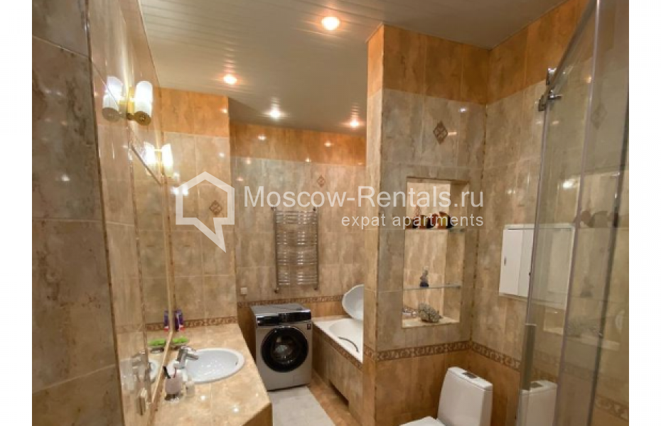 Photo #24 3-room (2 BR) apartment for <a href="http://moscow-rentals.ru/en/articles/long-term-rent" target="_blank">a long-term</a> rent
 in Russia, Moscow, Novoslobodskaya str, 11