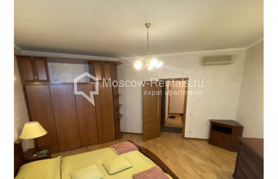 Photo #12 3-room (2 BR) apartment for <a href="http://moscow-rentals.ru/en/articles/long-term-rent" target="_blank">a long-term</a> rent
 in Russia, Moscow, Novoslobodskaya str, 11