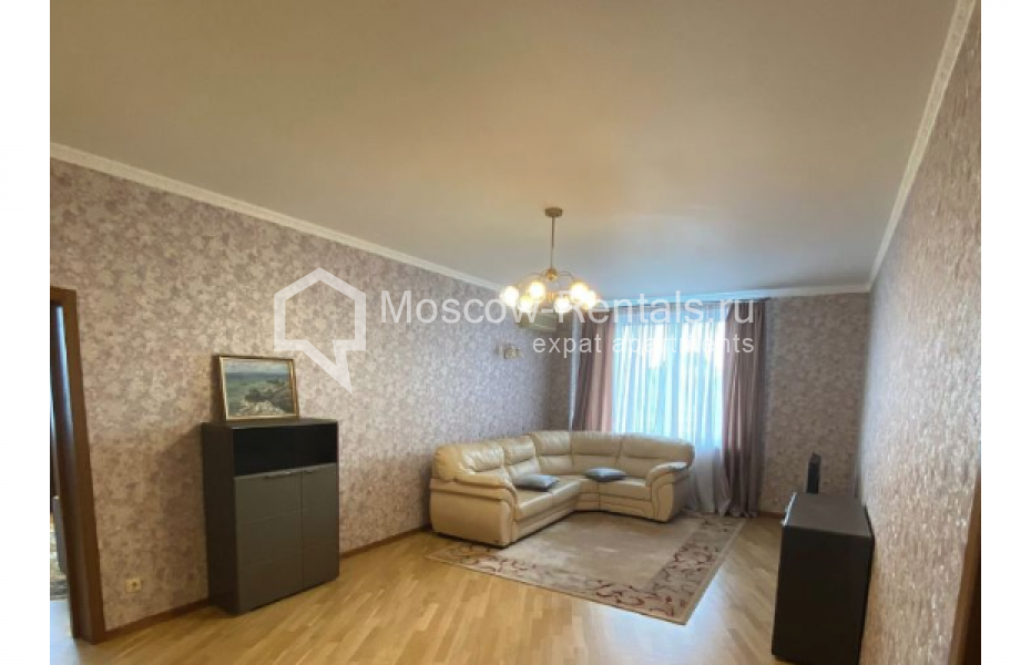 Photo #5 3-room (2 BR) apartment for <a href="http://moscow-rentals.ru/en/articles/long-term-rent" target="_blank">a long-term</a> rent
 in Russia, Moscow, Novoslobodskaya str, 11