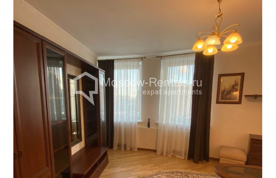 Photo #16 3-room (2 BR) apartment for <a href="http://moscow-rentals.ru/en/articles/long-term-rent" target="_blank">a long-term</a> rent
 in Russia, Moscow, Novoslobodskaya str, 11