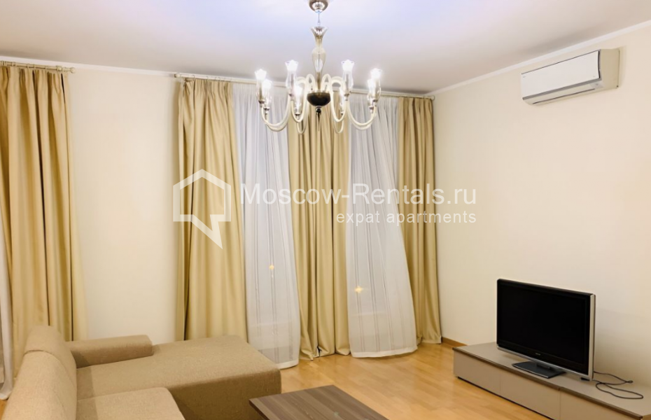Photo #2 3-room (2 BR) apartment for <a href="http://moscow-rentals.ru/en/articles/long-term-rent" target="_blank">a long-term</a> rent
 in Russia, Moscow, Tikhvinskaya str, 10