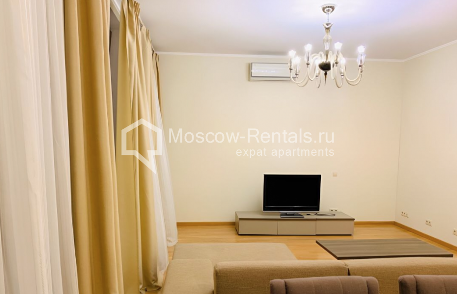 Photo #5 3-room (2 BR) apartment for <a href="http://moscow-rentals.ru/en/articles/long-term-rent" target="_blank">a long-term</a> rent
 in Russia, Moscow, Tikhvinskaya str, 10