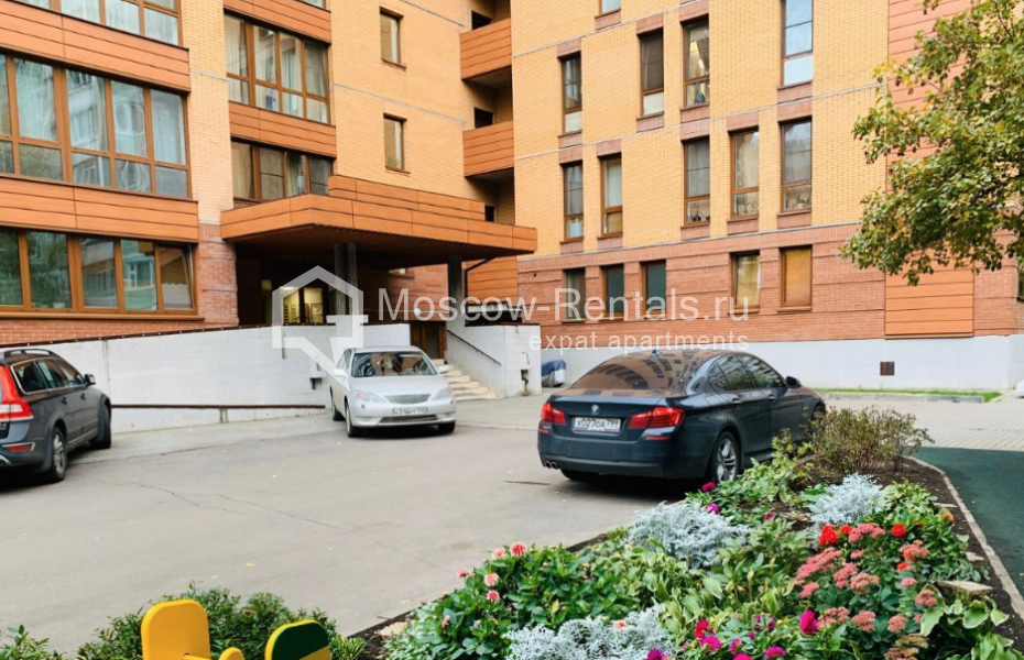 Photo #35 3-room (2 BR) apartment for <a href="http://moscow-rentals.ru/en/articles/long-term-rent" target="_blank">a long-term</a> rent
 in Russia, Moscow, Tikhvinskaya str, 10
