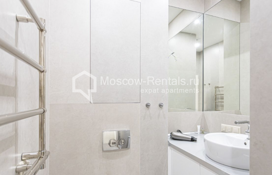 Photo #10 2-room (1 BR) apartment for <a href="http://moscow-rentals.ru/en/articles/long-term-rent" target="_blank">a long-term</a> rent
 in Russia, Moscow, Tverskaya str, 15