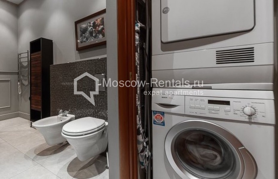 Photo #8 4-room (3 BR) apartment for <a href="http://moscow-rentals.ru/en/articles/long-term-rent" target="_blank">a long-term</a> rent
 in Russia, Moscow, Pokrovka str, 42С6