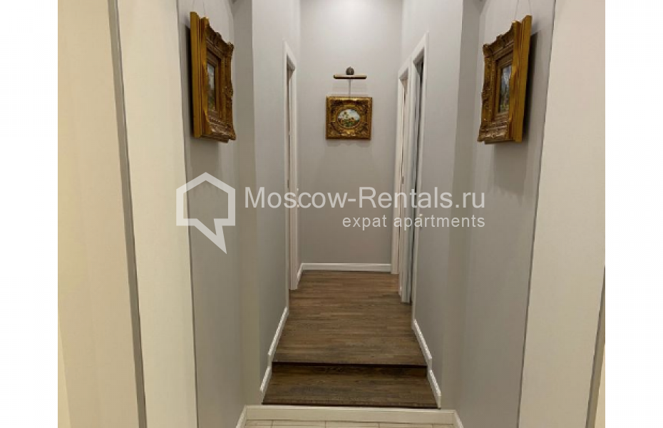 Photo #2 3-room (2 BR) apartment for <a href="http://moscow-rentals.ru/en/articles/long-term-rent" target="_blank">a long-term</a> rent
 in Russia, Moscow, Furnzenskaya emb, 44С1