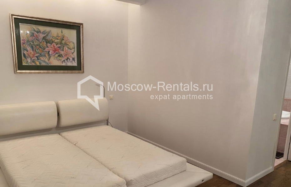 Photo #12 3-room (2 BR) apartment for <a href="http://moscow-rentals.ru/en/articles/long-term-rent" target="_blank">a long-term</a> rent
 in Russia, Moscow, Furnzenskaya emb, 44С1