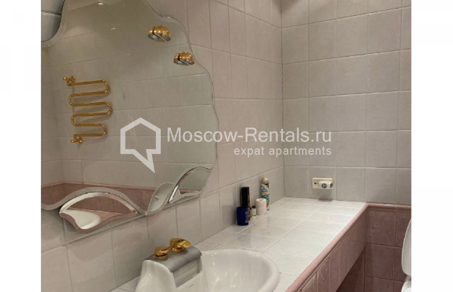 Photo #13 3-room (2 BR) apartment for <a href="http://moscow-rentals.ru/en/articles/long-term-rent" target="_blank">a long-term</a> rent
 in Russia, Moscow, Furnzenskaya emb, 44С1