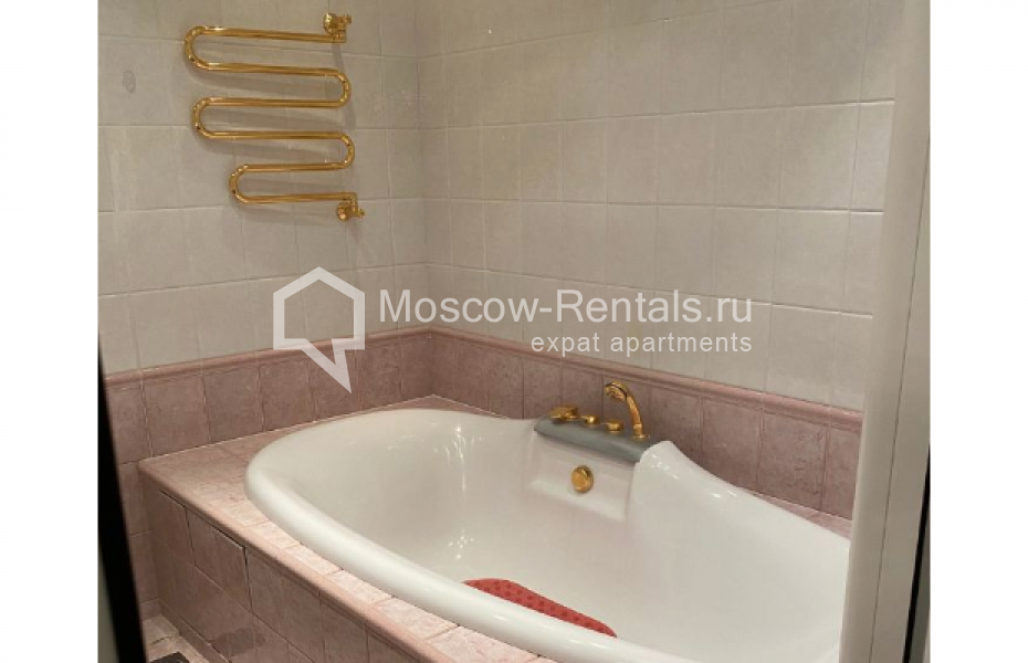 Photo #15 3-room (2 BR) apartment for <a href="http://moscow-rentals.ru/en/articles/long-term-rent" target="_blank">a long-term</a> rent
 in Russia, Moscow, Furnzenskaya emb, 44С1