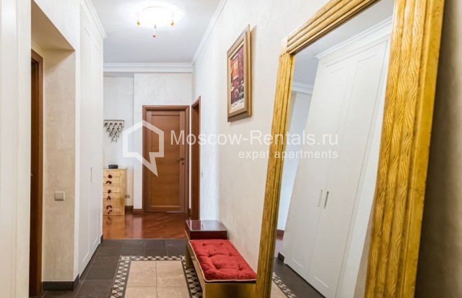 Photo #16 4-room (3 BR) apartment for <a href="http://moscow-rentals.ru/en/articles/long-term-rent" target="_blank">a long-term</a> rent
 in Russia, Moscow, B. Sukharevskyi lane 11