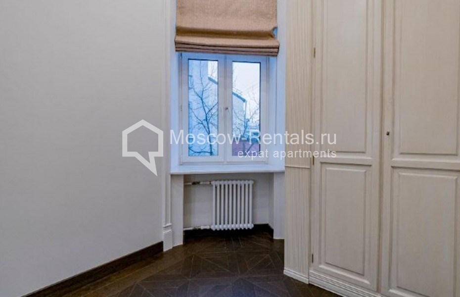 Photo #14 4-room (3 BR) apartment for <a href="http://moscow-rentals.ru/en/articles/long-term-rent" target="_blank">a long-term</a> rent
 in Russia, Moscow, Tverskoi blv, 9
