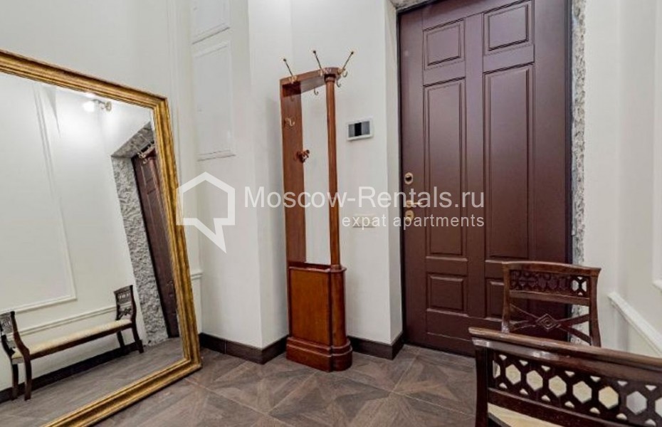 Photo #21 4-room (3 BR) apartment for <a href="http://moscow-rentals.ru/en/articles/long-term-rent" target="_blank">a long-term</a> rent
 in Russia, Moscow, Tverskoi blv, 9