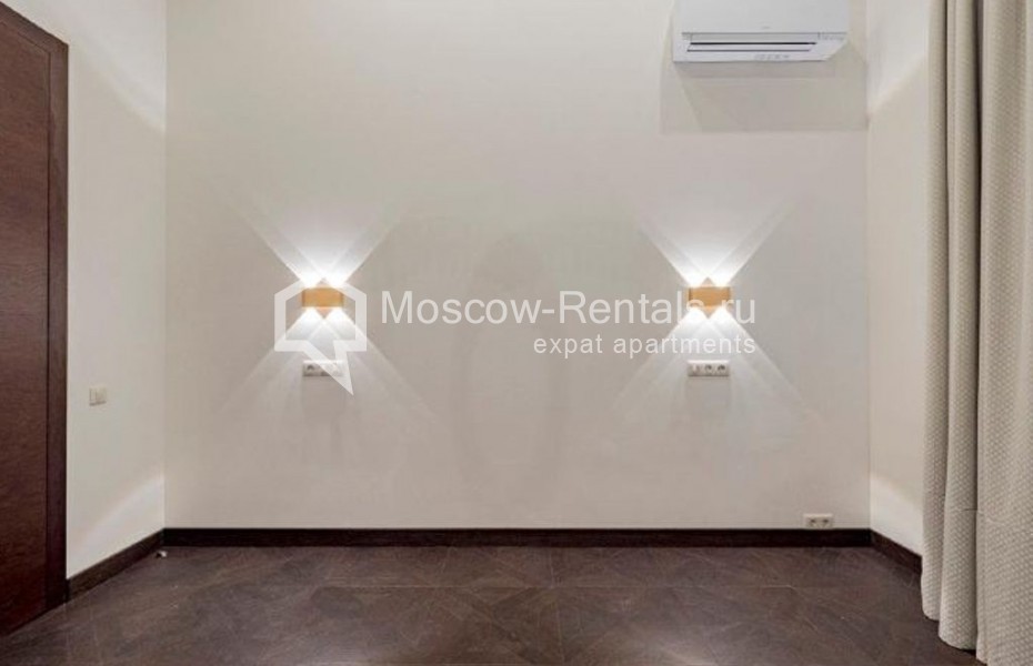 Photo #17 4-room (3 BR) apartment for <a href="http://moscow-rentals.ru/en/articles/long-term-rent" target="_blank">a long-term</a> rent
 in Russia, Moscow, Tverskoi blv, 9