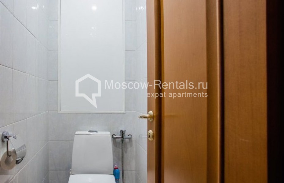 Photo #13 4-room (3 BR) apartment for <a href="http://moscow-rentals.ru/en/articles/long-term-rent" target="_blank">a long-term</a> rent
 in Russia, Moscow, Novokonushennyi lane, 11