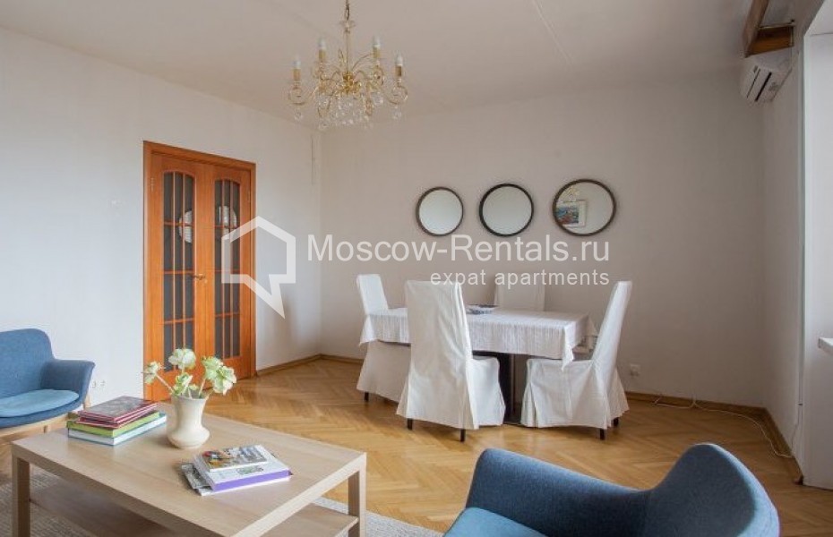 Photo #2 4-room (3 BR) apartment for <a href="http://moscow-rentals.ru/en/articles/long-term-rent" target="_blank">a long-term</a> rent
 in Russia, Moscow, Novokonushennyi lane, 11