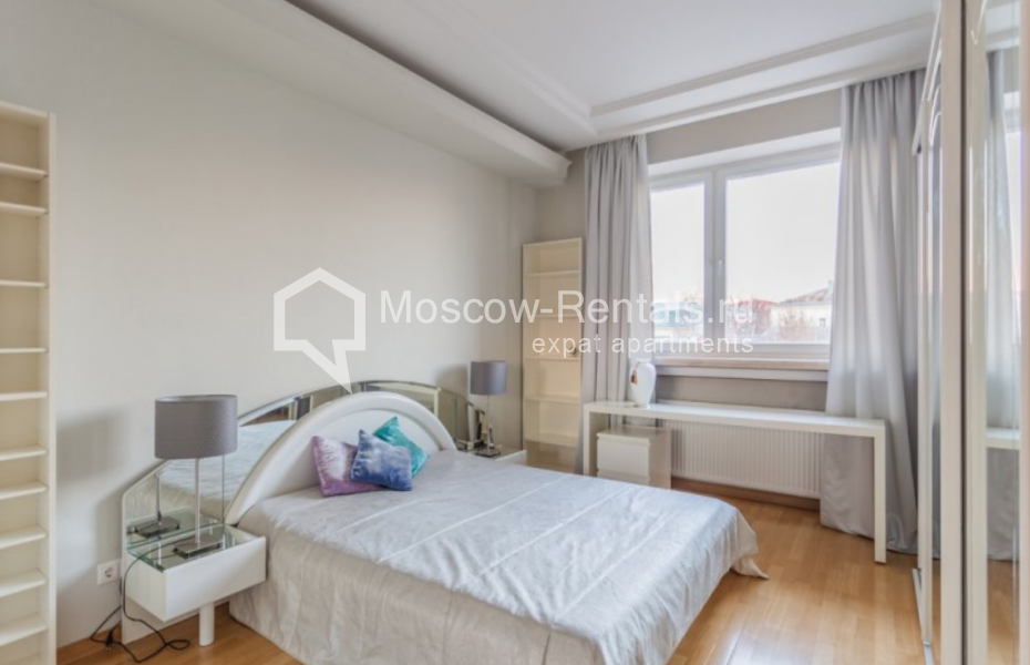Photo #8 3-room (2 BR) apartment for <a href="http://moscow-rentals.ru/en/articles/long-term-rent" target="_blank">a long-term</a> rent
 in Russia, Moscow, M. Dmitrovka str, 15