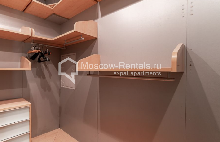 Photo #38 5-room (4 BR) apartment for <a href="http://moscow-rentals.ru/en/articles/long-term-rent" target="_blank">a long-term</a> rent
 in Russia, Moscow, M. Kakovinskyi lane, 8