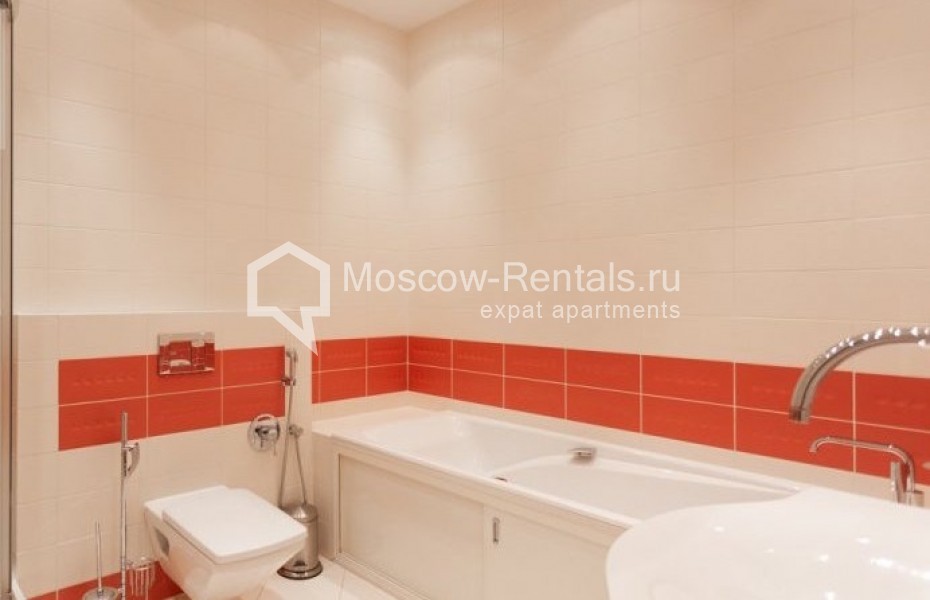 Photo #17 4-room (3 BR) apartment for <a href="http://moscow-rentals.ru/en/articles/long-term-rent" target="_blank">a long-term</a> rent
 in Russia, Moscow, B. Gruzinskaya str, 69