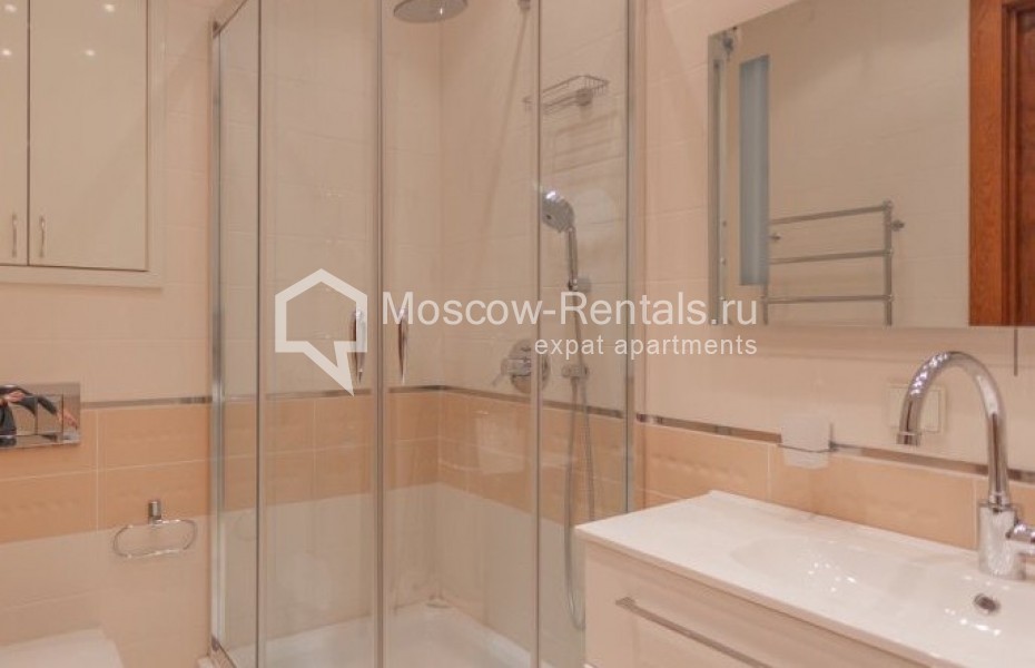 Photo #19 4-room (3 BR) apartment for <a href="http://moscow-rentals.ru/en/articles/long-term-rent" target="_blank">a long-term</a> rent
 in Russia, Moscow, B. Gruzinskaya str, 69