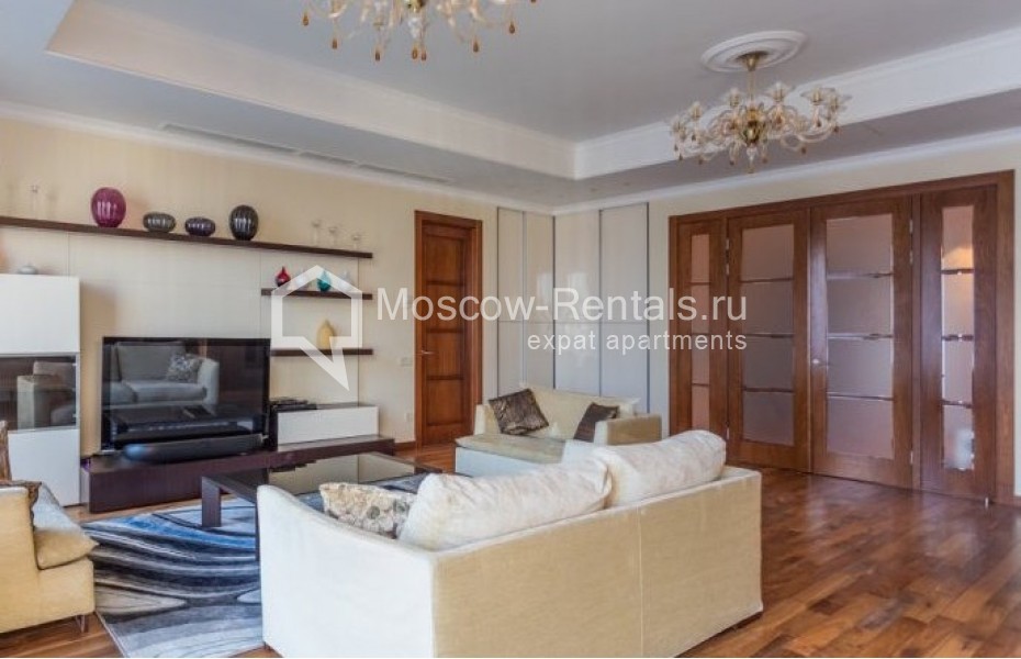 Photo #5 4-room (3 BR) apartment for <a href="http://moscow-rentals.ru/en/articles/long-term-rent" target="_blank">a long-term</a> rent
 in Russia, Moscow, B. Gruzinskaya str, 69