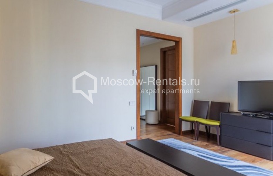 Photo #14 4-room (3 BR) apartment for <a href="http://moscow-rentals.ru/en/articles/long-term-rent" target="_blank">a long-term</a> rent
 in Russia, Moscow, B. Gruzinskaya str, 69