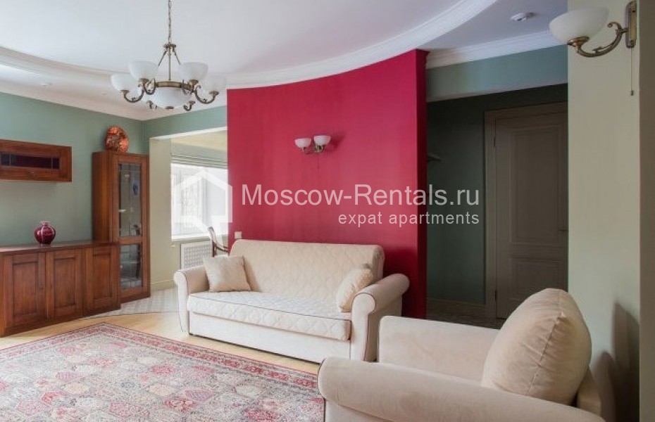 Photo #2 3-room (2 BR) apartment for <a href="http://moscow-rentals.ru/en/articles/long-term-rent" target="_blank">a long-term</a> rent
 in Russia, Moscow, B. Tishinskyi lane, 26к13-14