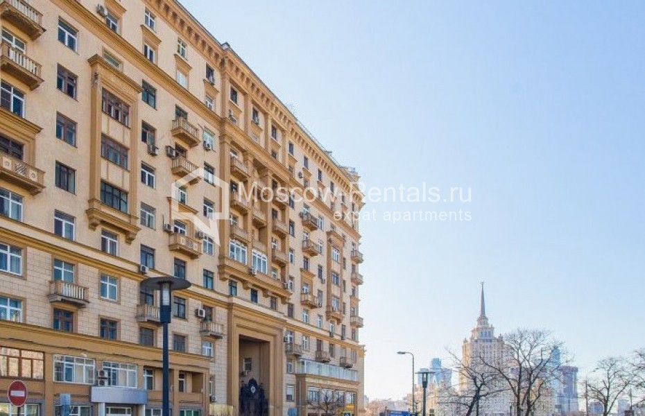 Photo #17 3-room (2 BR) apartment for <a href="http://moscow-rentals.ru/en/articles/long-term-rent" target="_blank">a long-term</a> rent
 in Russia, Moscow, Smolenskaya emb, 12/31