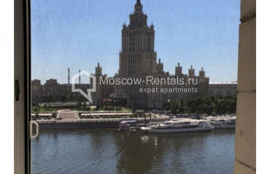 Photo #14 3-room (2 BR) apartment for <a href="http://moscow-rentals.ru/en/articles/long-term-rent" target="_blank">a long-term</a> rent
 in Russia, Moscow, Krasnopresnenskaya str, 2/1