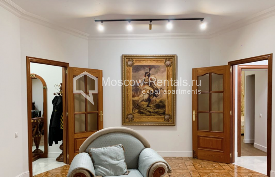 Photo #6 3-room (2 BR) apartment for <a href="http://moscow-rentals.ru/en/articles/long-term-rent" target="_blank">a long-term</a> rent
 in Russia, Moscow, 1905 goda str, 5